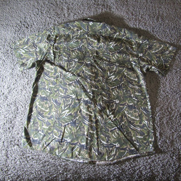 Howler Brothers Shirt Mens 2XL Camo Hawaiian Tropical All Over Print AOP Casual - Picture 3 of 7